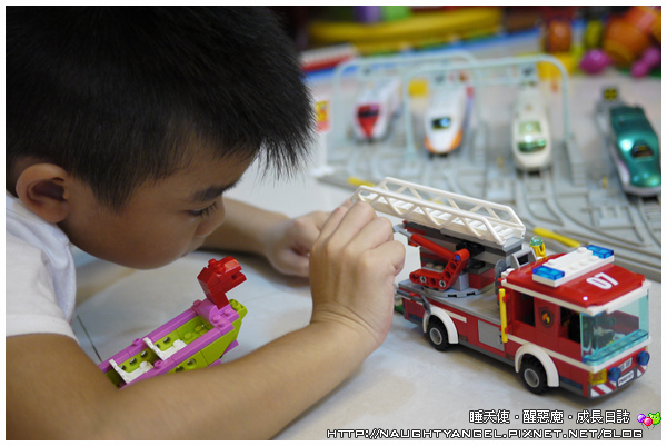 陪伴(樂高)1_20160828 陪伴(樂高)1_20160828