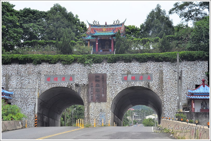 南投.中寮中寮新興風景點--天空步道試膽量.龍鳳瀑布享清涼 @ 當白雲飄進藍天 :: 痞客邦