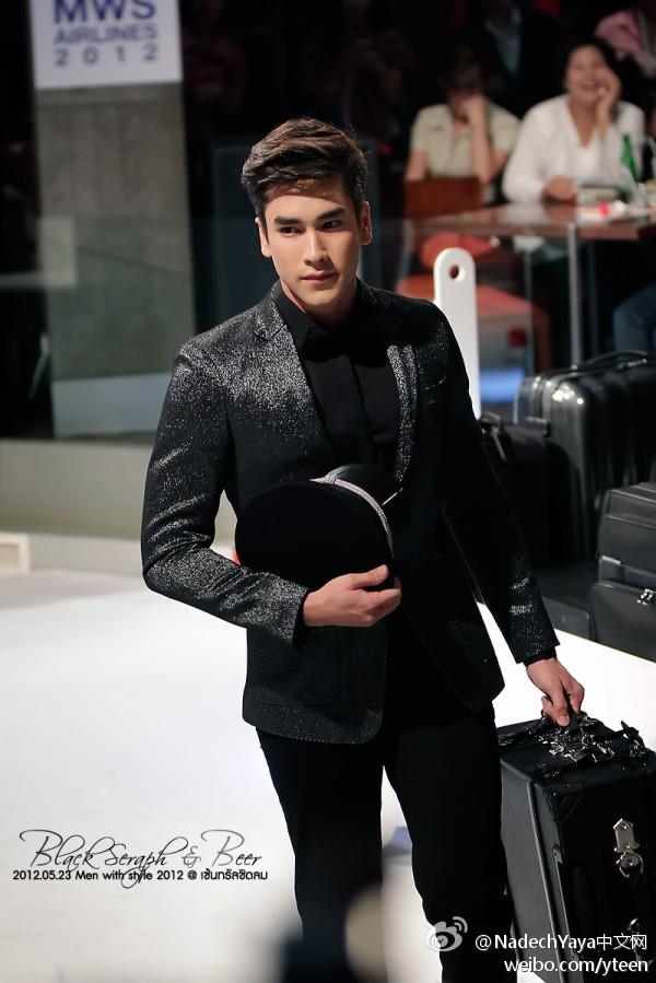 NadechCentral Men with Style 2012 Fashion In Flight活動