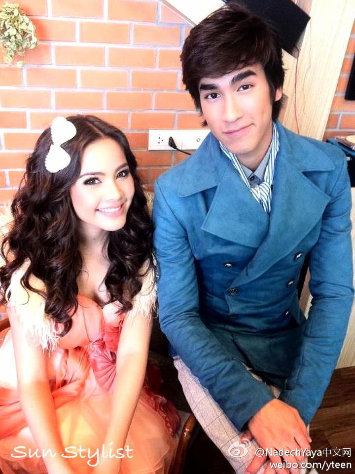 Nadech Yaya Mistine廣告幕後合影