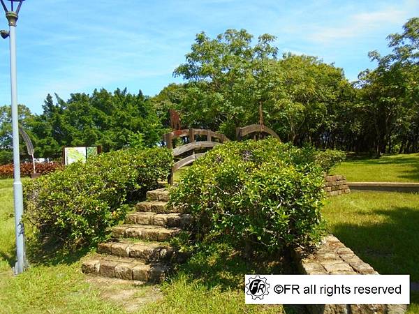 【旅遊景點】台灣-桃園.宜蘭二日旅遊[玉飲翡翠文化城.甲鳥園