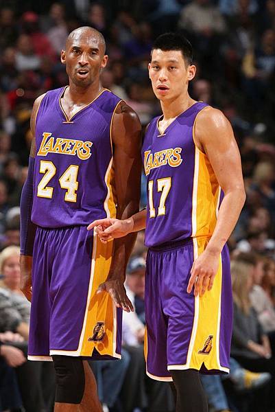 NBA線上直播/Kobe歸隊、林書豪19分 湖人仍三連敗 NBA線上直播/Kobe歸隊、林書豪19分 湖人仍三連敗