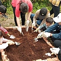 20200320朝陽學生協助建立種植區_200415_0041.jpg