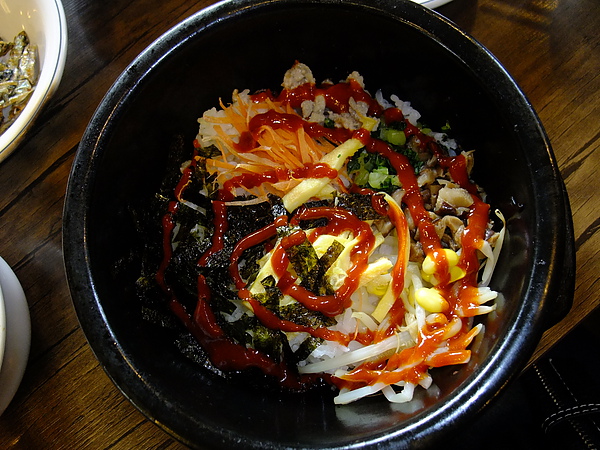 石鍋拌飯…沒台灣好吃