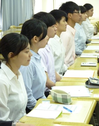 社課照片1.jpg 社課照片1.jpg