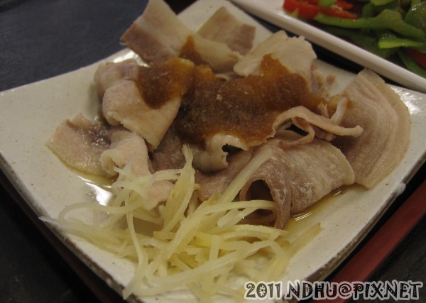 20111020_65餐坊_蒜泥白肉65元的主菜