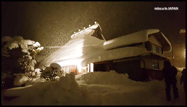 美山合掌村下雪