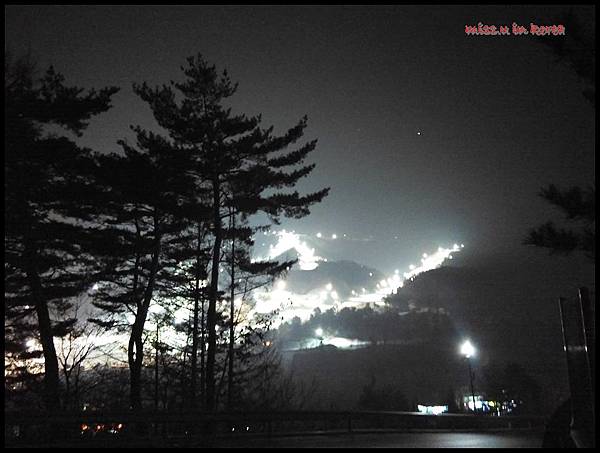 鳳凰渡假村滑雪兩天一夜