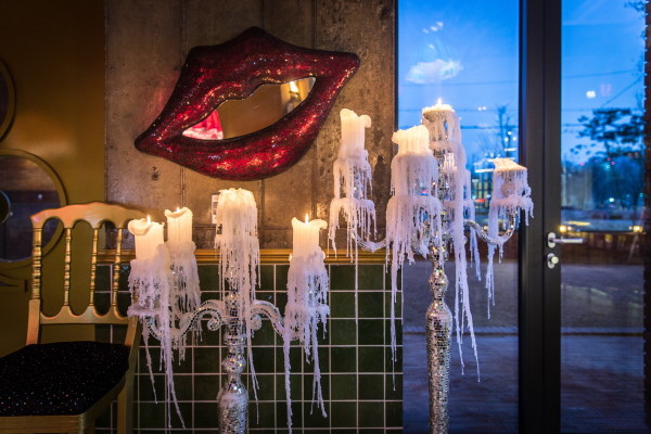 下載 (1).jpg 下載 (1).jpg