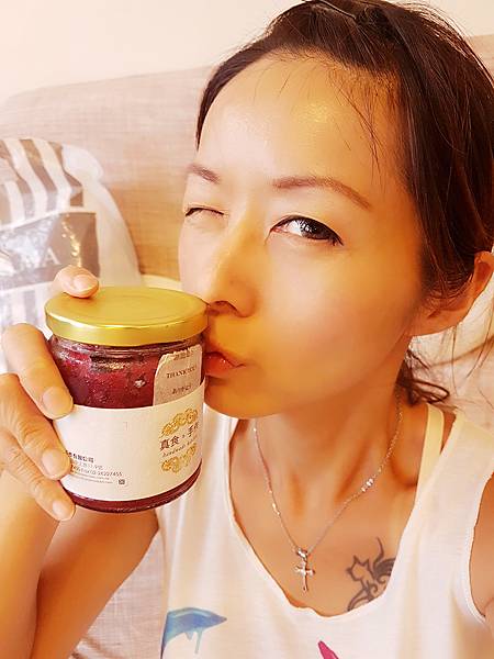 真食手作果醬,真食,手作果醬,果醬,玫瑰花瓣醬,玫瑰花瓣,淡水伴手禮果醬店,淡水美食餐廳,淡水