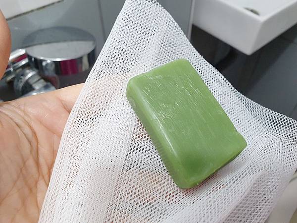 女人知己試用大隊,BIOCROWN百匡植萃竹炭控油潔顏皂,百匡植萃茶樹精油清新皂,竹炭控油,茶樹精油