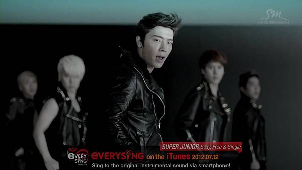 Super Junior_Sexy, Free andamp; Single_Music Video.mp4_000031531