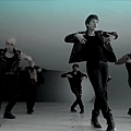 Super Junior_Sexy, Free andamp; Single_Music Video.mp4_000040206