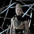 Super Junior_Sexy, Free andamp; Single_Music Video.mp4_000072906