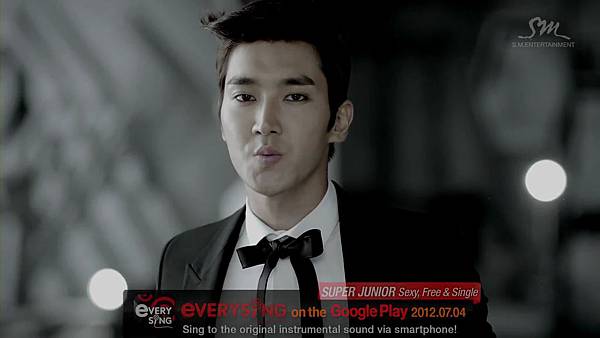 Super Junior_Sexy, Free andamp; Single_Music Video.mp4_000021896