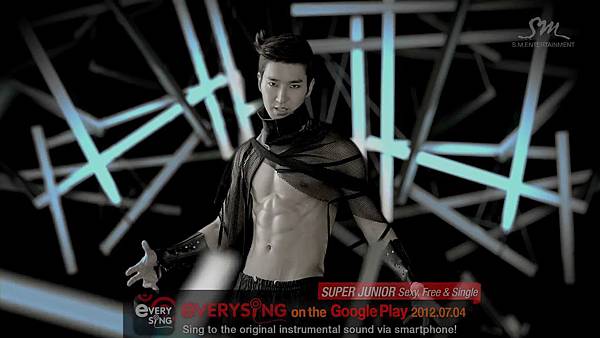 Super Junior_Sexy, Free andamp; Single_Music Video.mp4_000025066