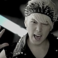 Super Junior_Sexy, Free andamp; Single_Music Video.mp4_000046421