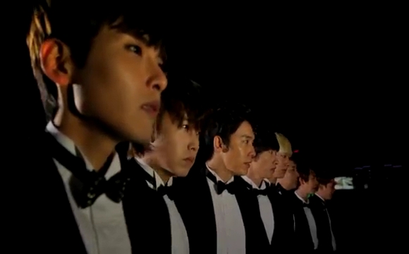 2012 MAMA PERFORMING LIVE _ SUPER JUNIOR.mp4_000019719