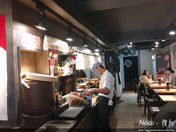 【台北美食】 弍三日式料理:烏龍麵、丼飯以及多種特色料理。附完整菜單|台北中山區(捷運雙連站)