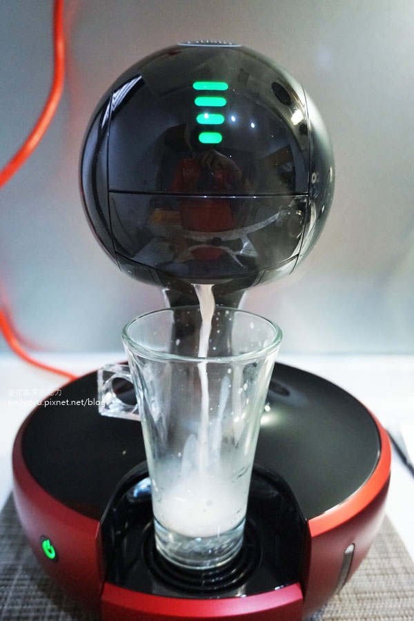 雀巢膠囊咖啡機27.JPG 雀巢膠囊咖啡機27.JPG