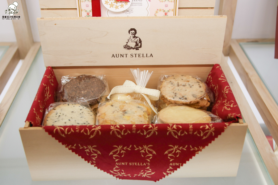 AUNT STELLA 詩特莉手工餅乾 情人節 喜餅 (22 - 39).jpg AUNT STELLA 詩特莉手工餅乾 情人節 喜餅 (22 - 39).jpg