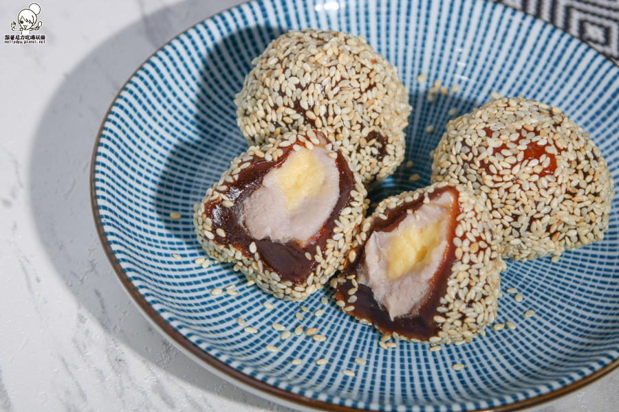 金龍彩 蛋奶素 蛋糕 彌月蛋糕 麵包 老字號 高雄在地-7276.jpg