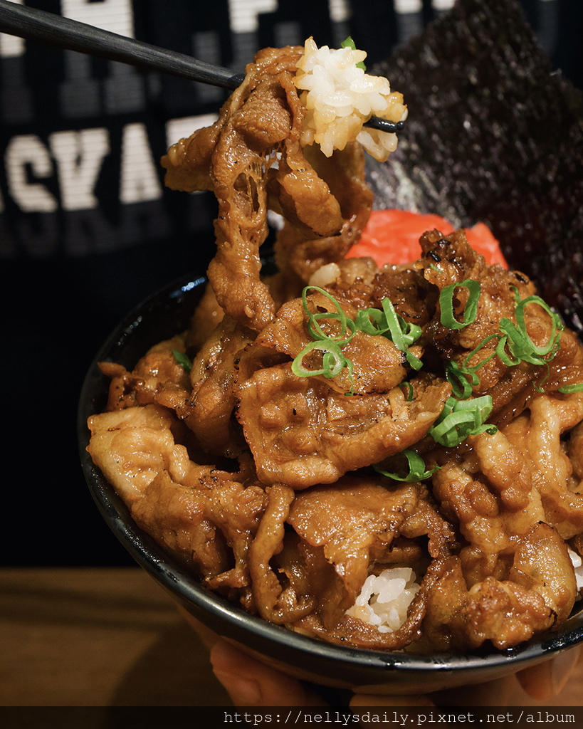 牛丁次郎坊x深夜裡的和魂燒肉丼