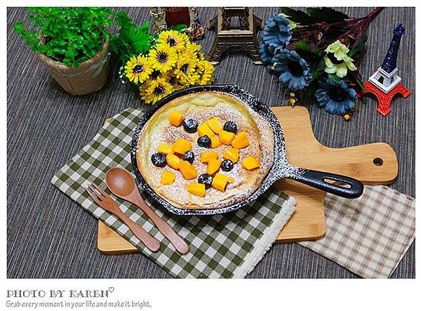 dutch baby-1.jpg dutch baby-1.jpg