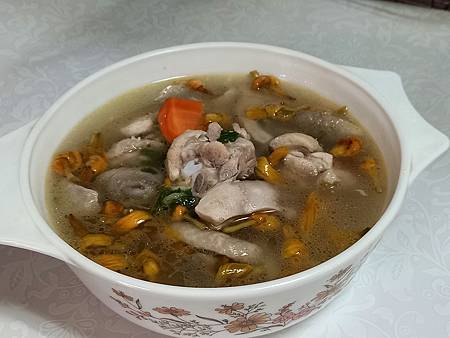 怎麼煮好喝的湯，怎麼喝湯最健康