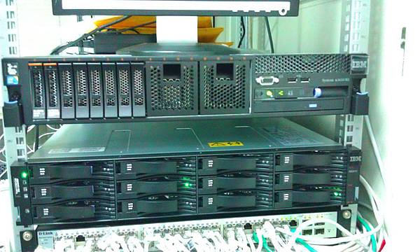 Server & Storage