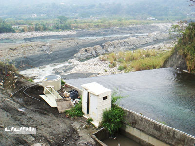 騎到石岡水霸