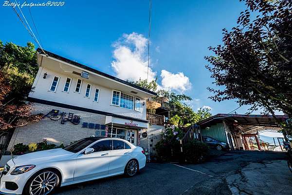 住宿 南投清境 小村落裡的山嵐陽光與紫陽花 星光月語景觀民宿 附早晚餐 Betty S Footprints 留在故事裡的鞋印 痞客邦