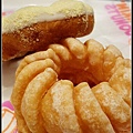 donkin donut3.jpg