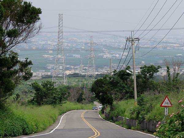 1866台中市龍井區南崗產業道路魔鬼坡.jpg