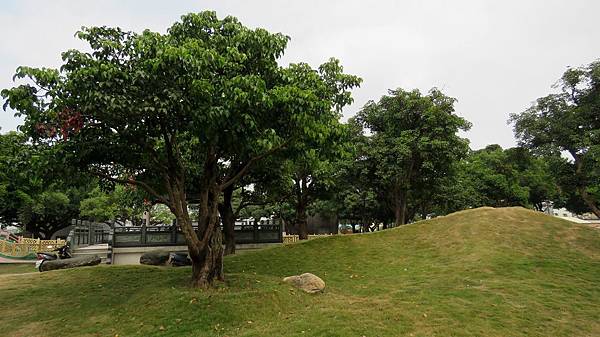 0925台南市新營區太子宮哪叱公園.jpg