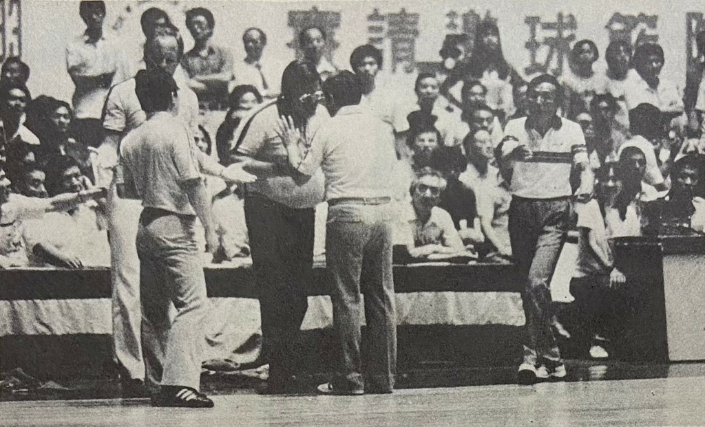 1983-151-瓊斯盃趣味一籮筐-瑞典教練.jpg