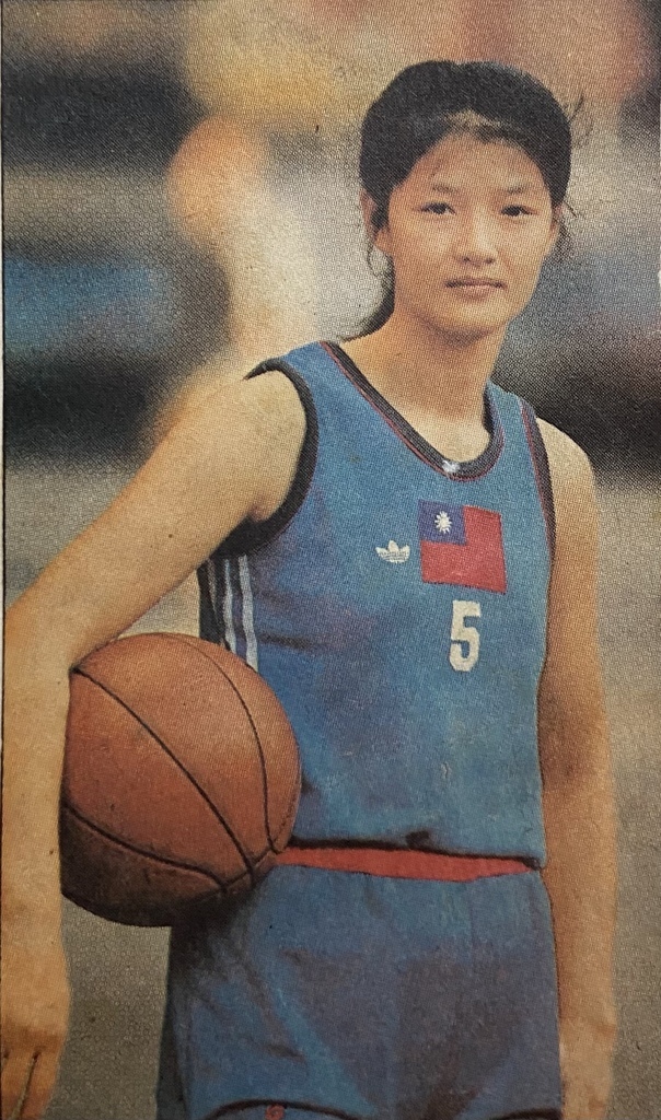 1986-175-亞洲杯中華女籃林美秀.jpg