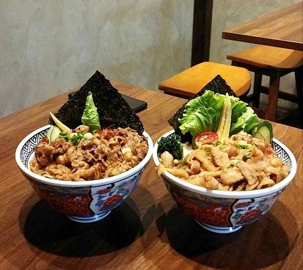 彰化美食| 宮本武丼直火燒肉丼-彰化中山店，肉肉控的最愛，肉