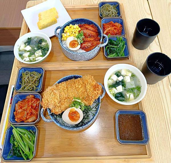 台中西屯美食| 衝丼一食。逢甲必吃平價美味丼飯! 招牌炸豬排