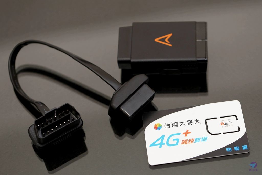 Roadmio車隊管理系統推薦開箱諾米智慧車聯vm325 Gps 4g Obd Ii 雲端車隊管理之車聯網路由器軟硬體方案智能行車管理系統精確車輛追蹤諾米物聯科技輕鬆管connectcar 如何進行車隊管理