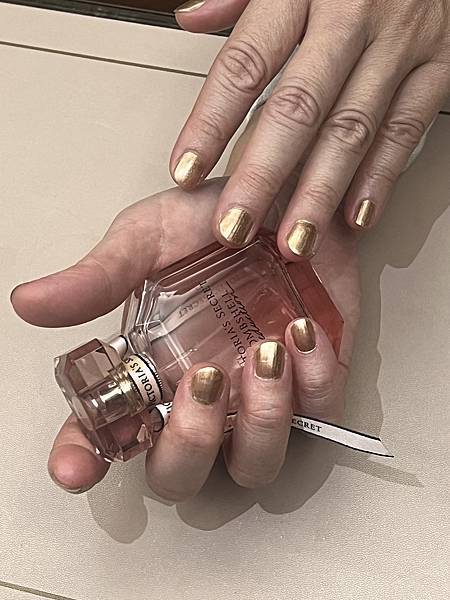 OPI-Jewel Be Bold Collection 寶石宣言系列指甲油 (正貨,隨機一入) OPI-Jewel Be Bold Collection 寶石宣言系列指甲油 (正貨,隨機一入)