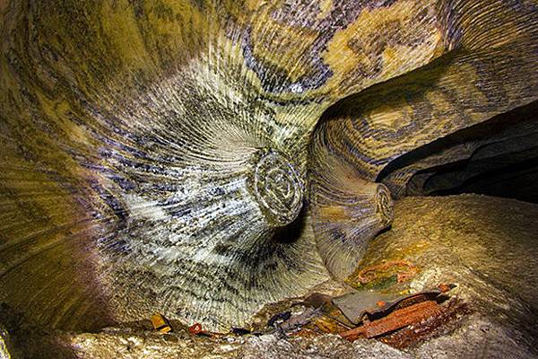 mikhail-mishainik-russian-salt-mines-5