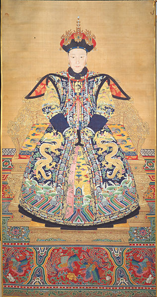 Portrait_of_an_empress,_possibly_Xiaoxianchun,_wife_of_Emperor_Qianlong