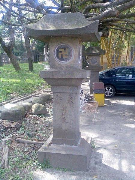 新竹神社-祭政合一/「鬼瓦」與懸魚/靖廬+北白川宮能久親王/