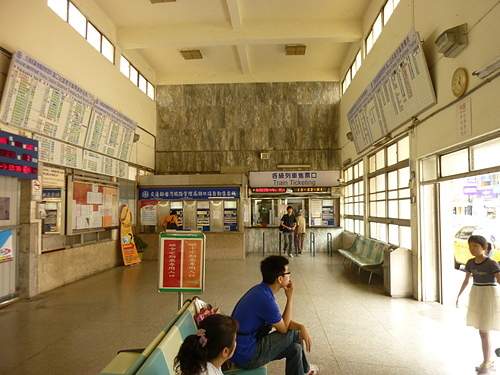 湖口仁春醫院/仁春診所/父子醫師 林維李、林宏彰 醫師/湖 湖口仁春醫院/仁春診所/父子醫師 林維李、林宏彰 醫師/湖