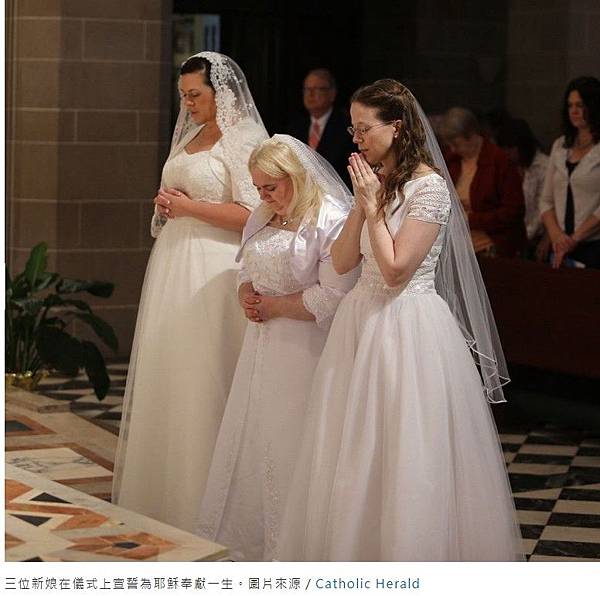 被遗忘的新娘 耶穌新娘 新娘下嫁的對象還是上帝耶穌 美國國內有兩百五十名耶穌新娘 全世界則有四千名左右 成為耶穌新娘的女性並不會取得神職職位 也可以繼續原本的工作 姜朝鳳宗族 痞客邦