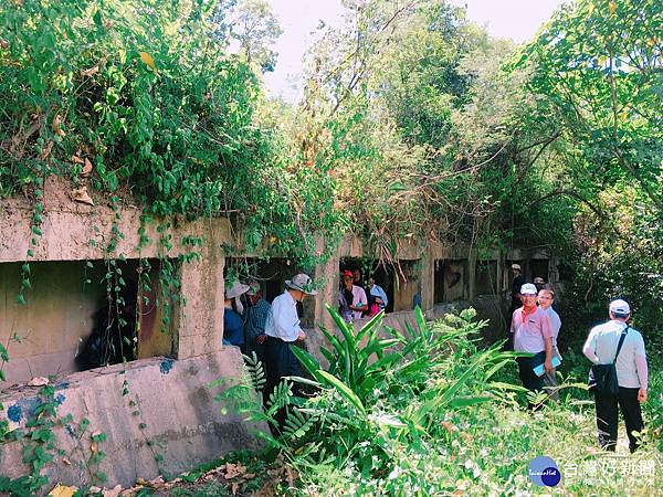 佳冬碉堡(馬特洛塔)+「碉堡王」前進觀測塔、春日「戰鬥司令部 佳冬碉堡(馬特洛塔)+「碉堡王」前進觀測塔、春日「戰鬥司令部