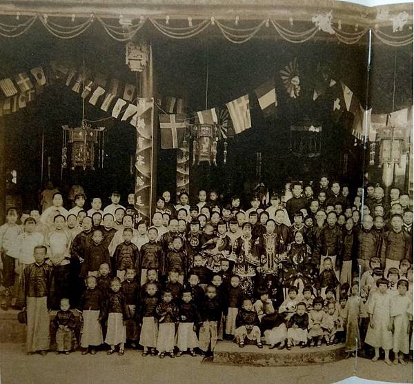 誥命夫人/林朝棟夫人-一品夫人/一至五品官員授以誥命,六至九 誥命夫人/林朝棟夫人-一品夫人/一至五品官員授以誥命,六至九