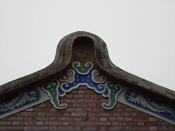 「鬼瓦」鬼板與懸魚/為官清廉「前庭懸魚」、「羊續懸魚」、「掛