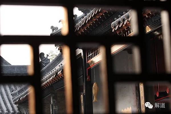 「鬼瓦」鬼板與懸魚/為官清廉「前庭懸魚」、「羊續懸魚」、「掛